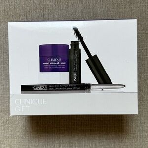 Clinique 3 Piece Set